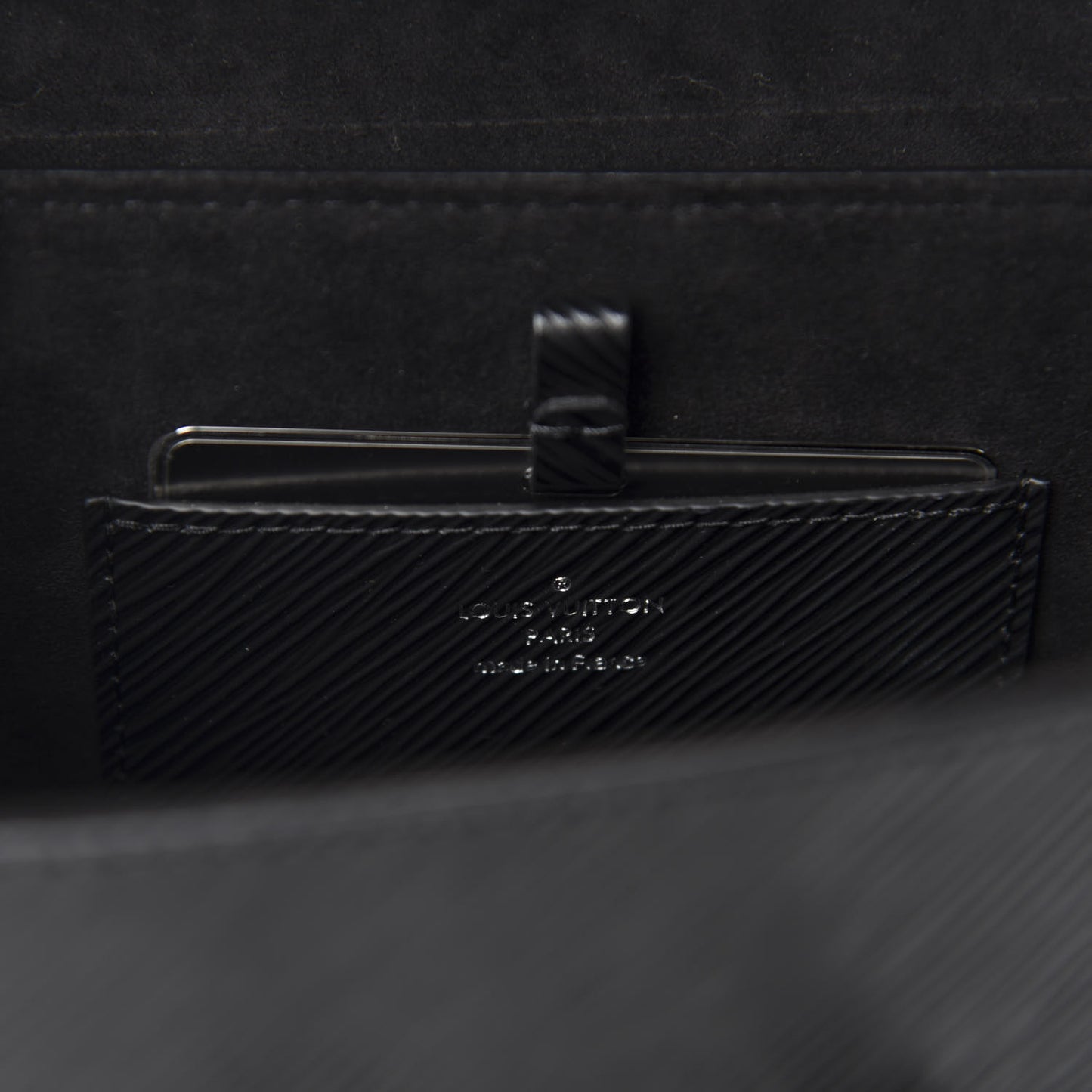 Epi Twist Shoulder Bag MM Black