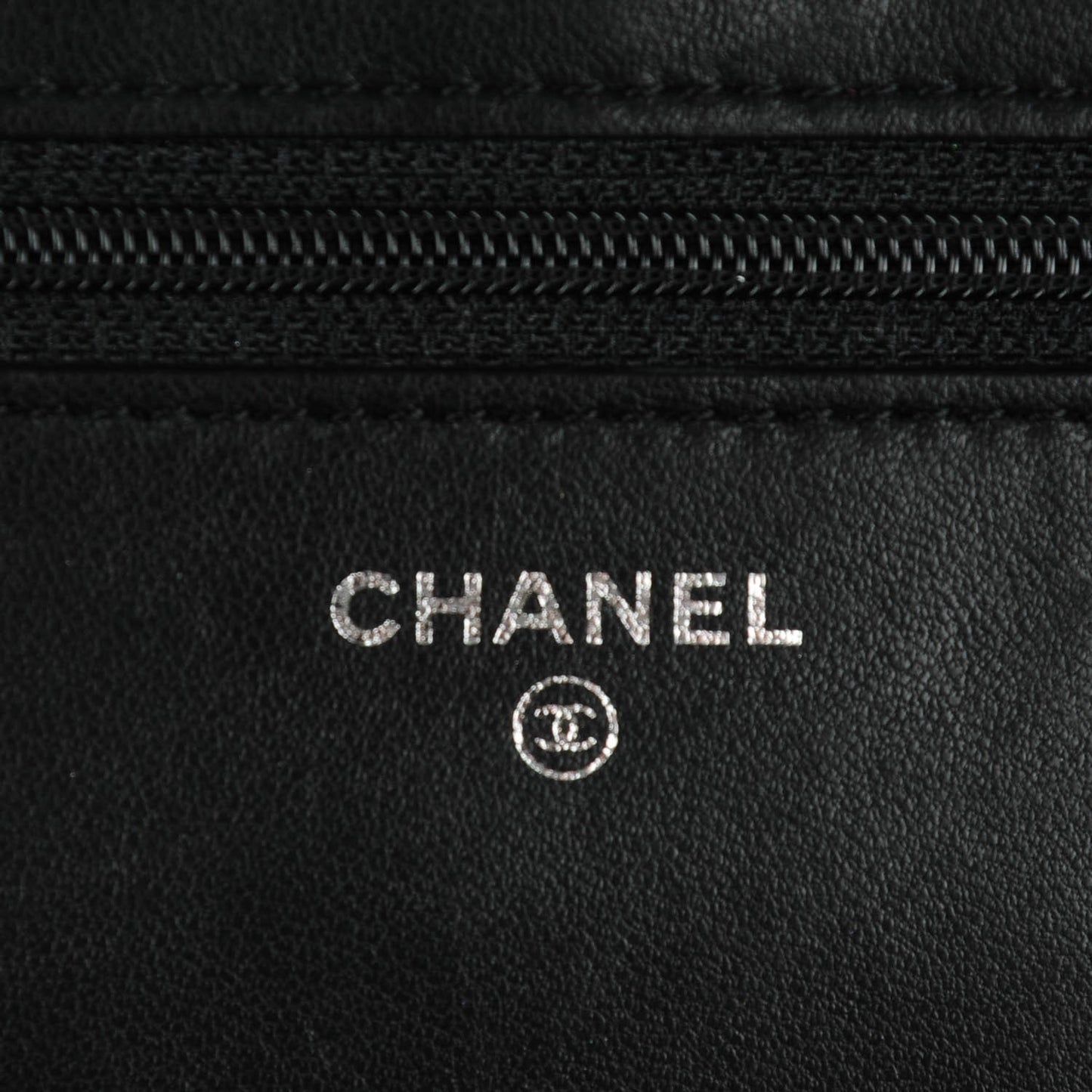 Lambskin Quilted Wallet On Chain WOC Black