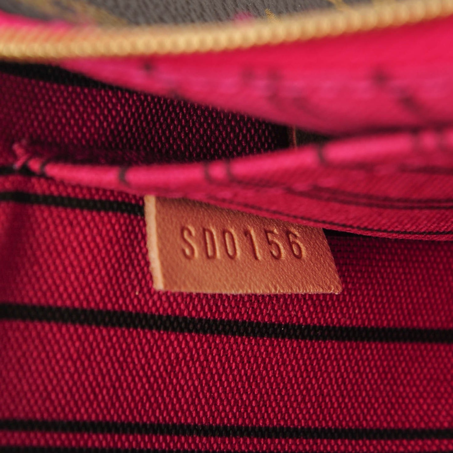 Monogram Neverfull MM GM Pochette Pivoine