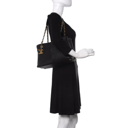 Chanel Wrinkled Lambskin Chevron Quilted Surpique Tote Black 2 of 10