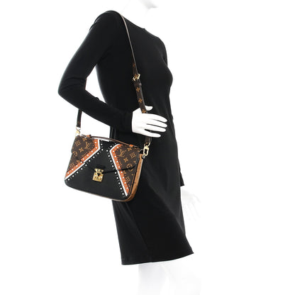 Louis Vuitton Monogram Pochette Metis MM 2 of 12