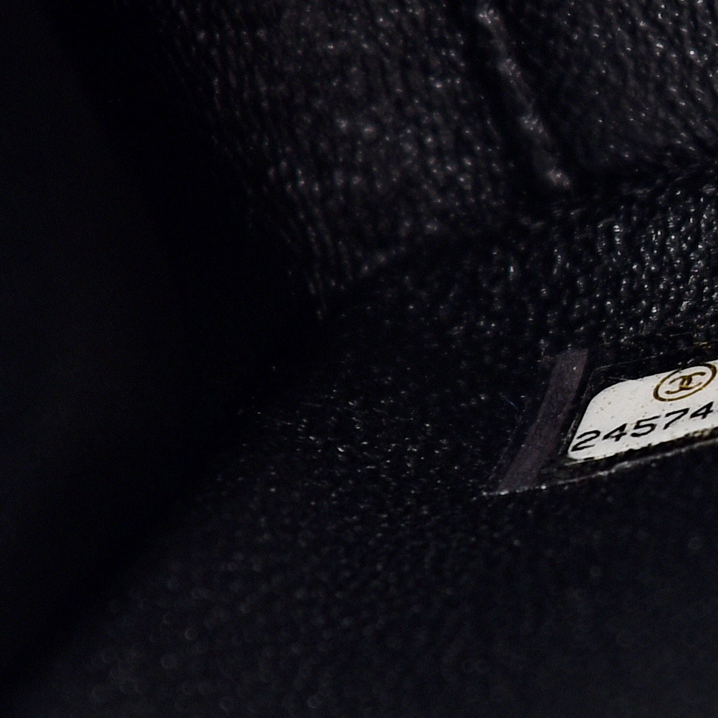 Caviar Quilted Large Business Affinity Flap Black