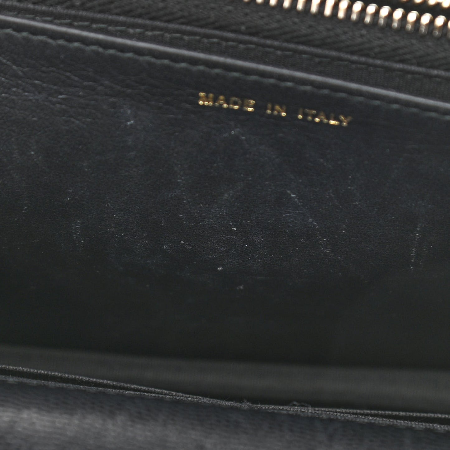 Caviar Quilted Golden Class Wallet On Chain WOC Black
