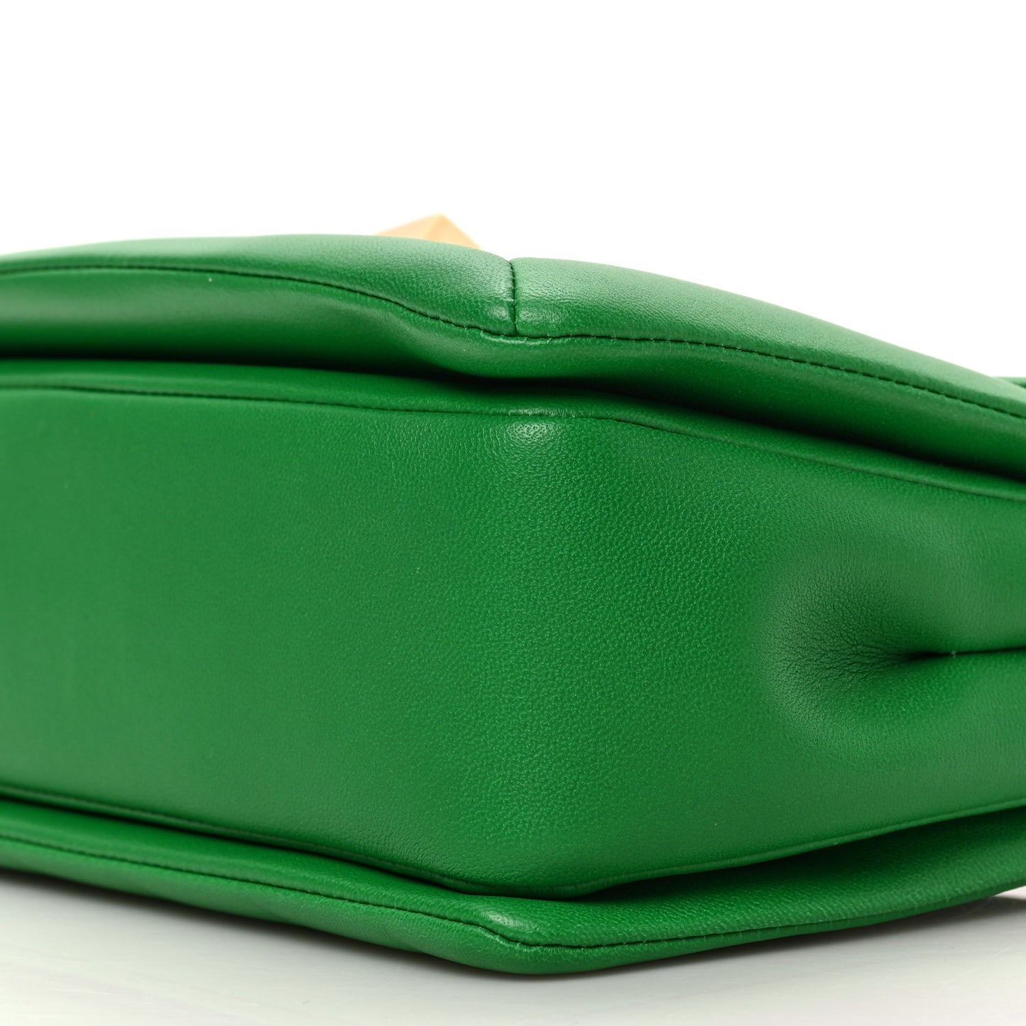 Nappa One Stud Chain Clutch Gea Green