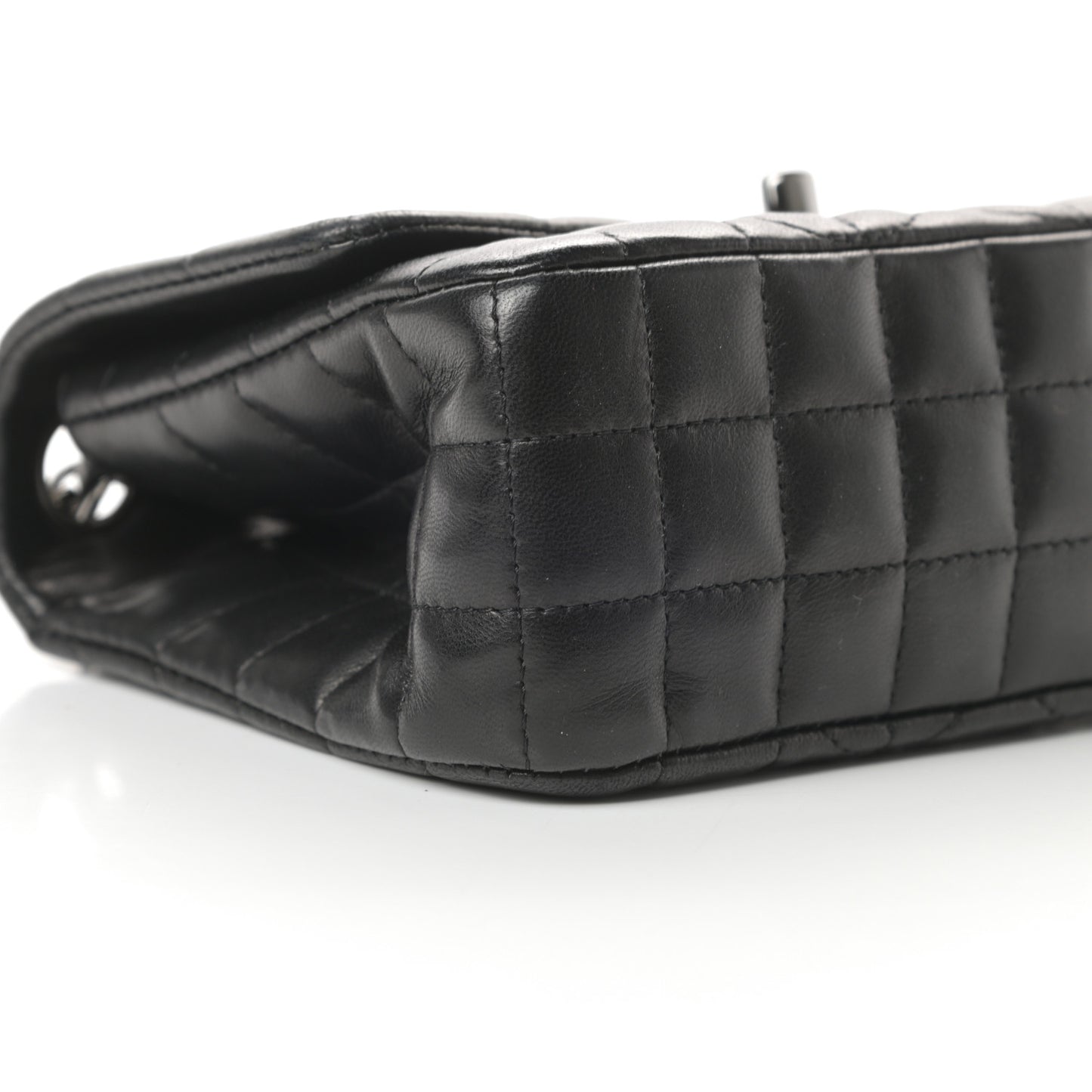 Lambskin Mini Lady Graphic Flap Black