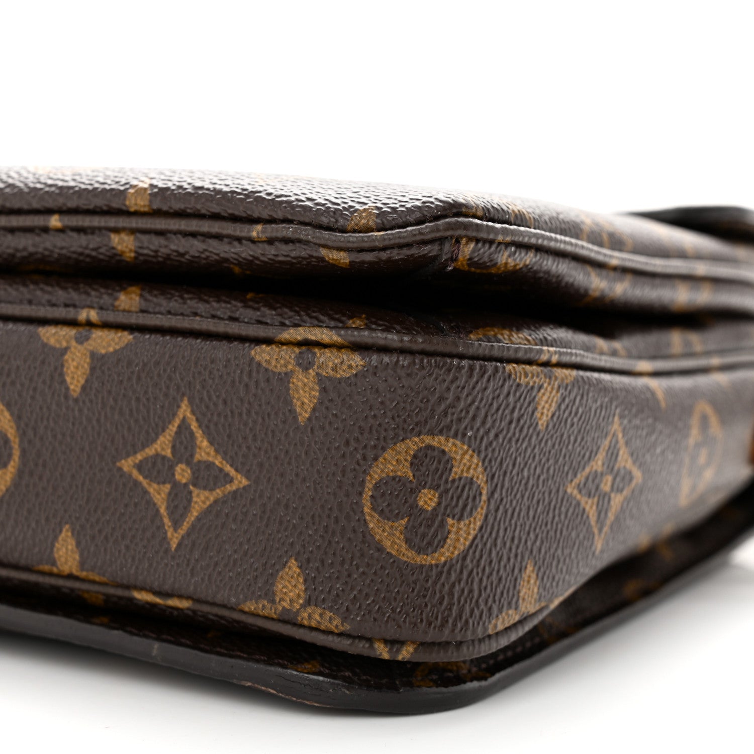 Louis Vuitton Monogram Pochette Metis 12 of 16