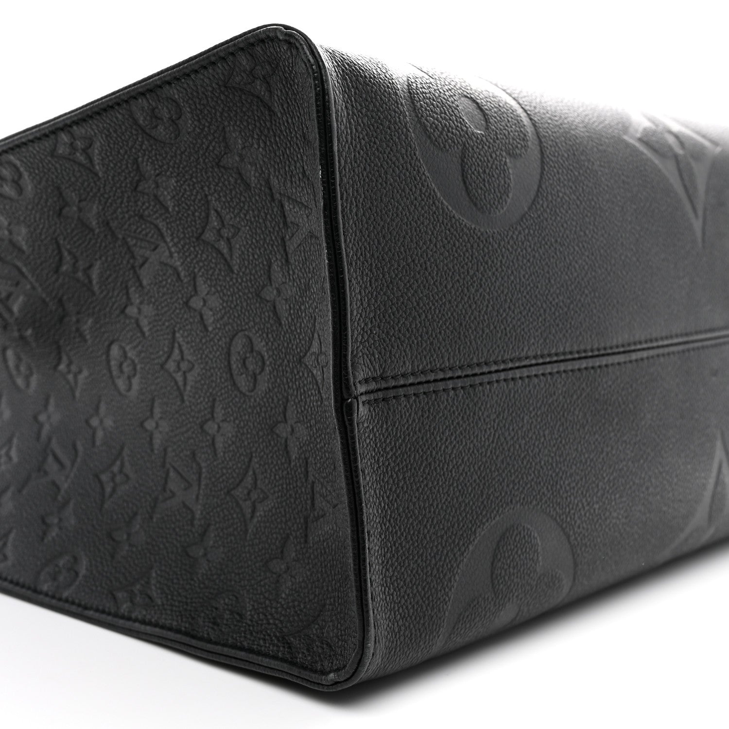 Louis Vuitton Empreinte Monogram Giant Onthego GM Black 8 of 10