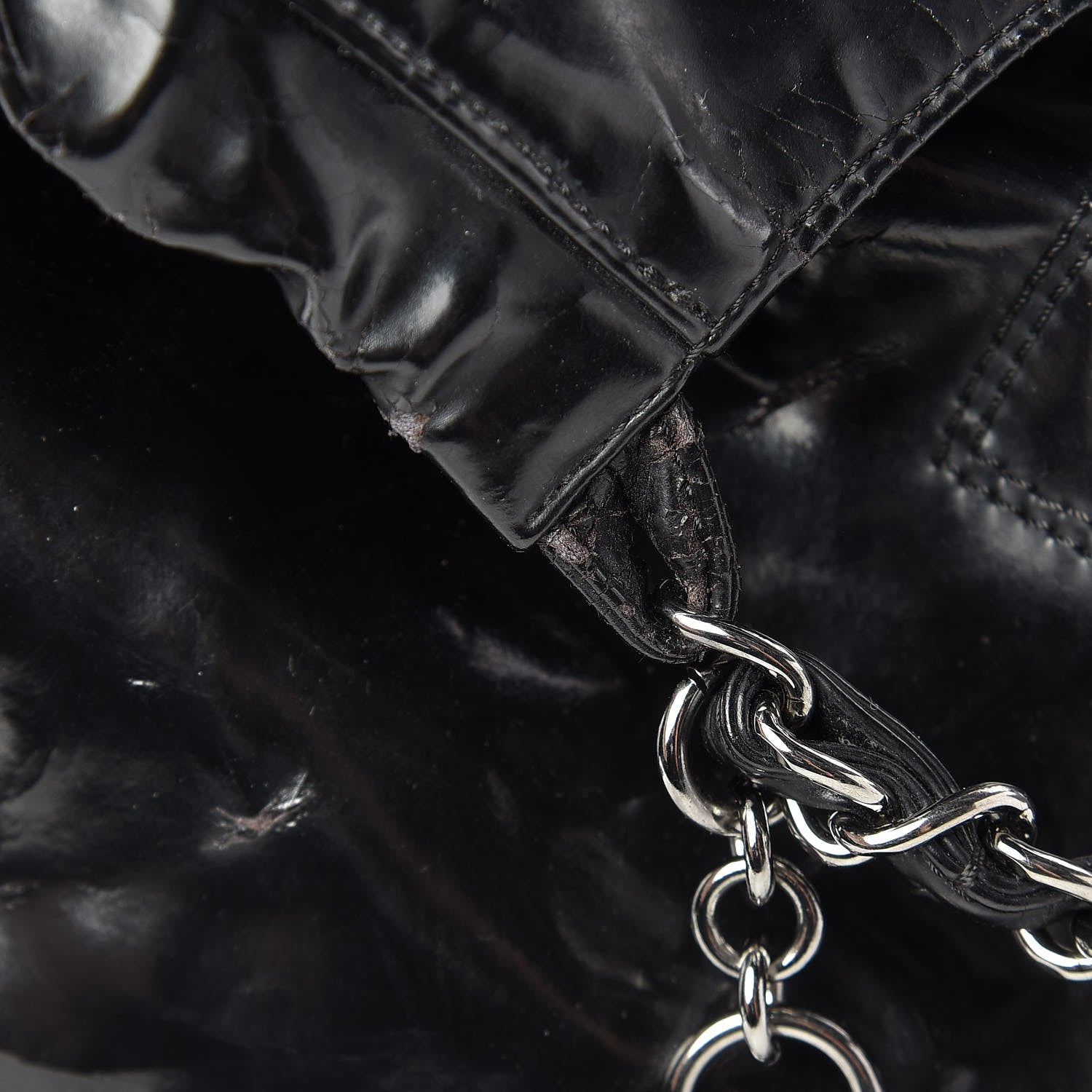 Chanel Vinyl XL Coco Cabas Black 18 of 21