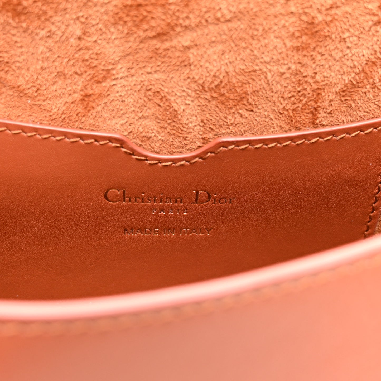 Box Calfskin Medium Bobby Flap Dark Tan