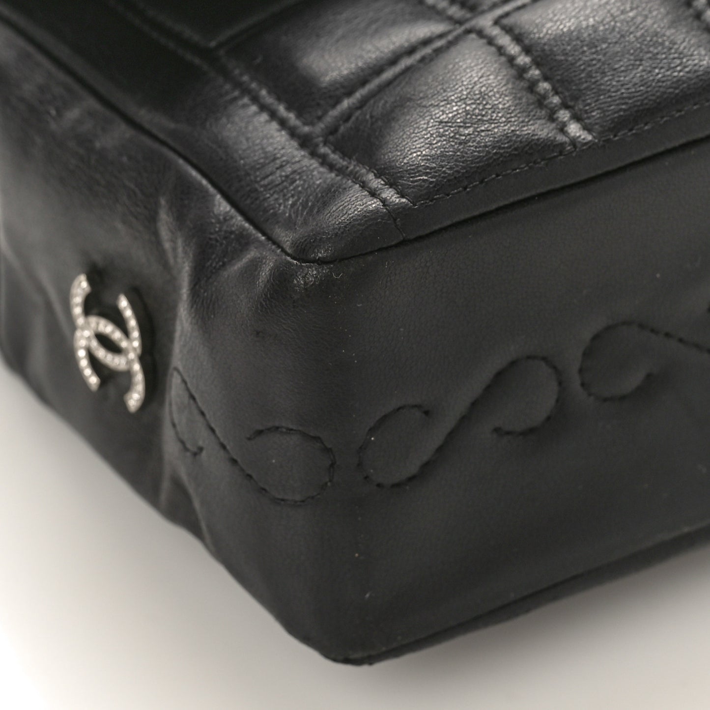 Lambskin Quilted Mademoiselle Flap Black