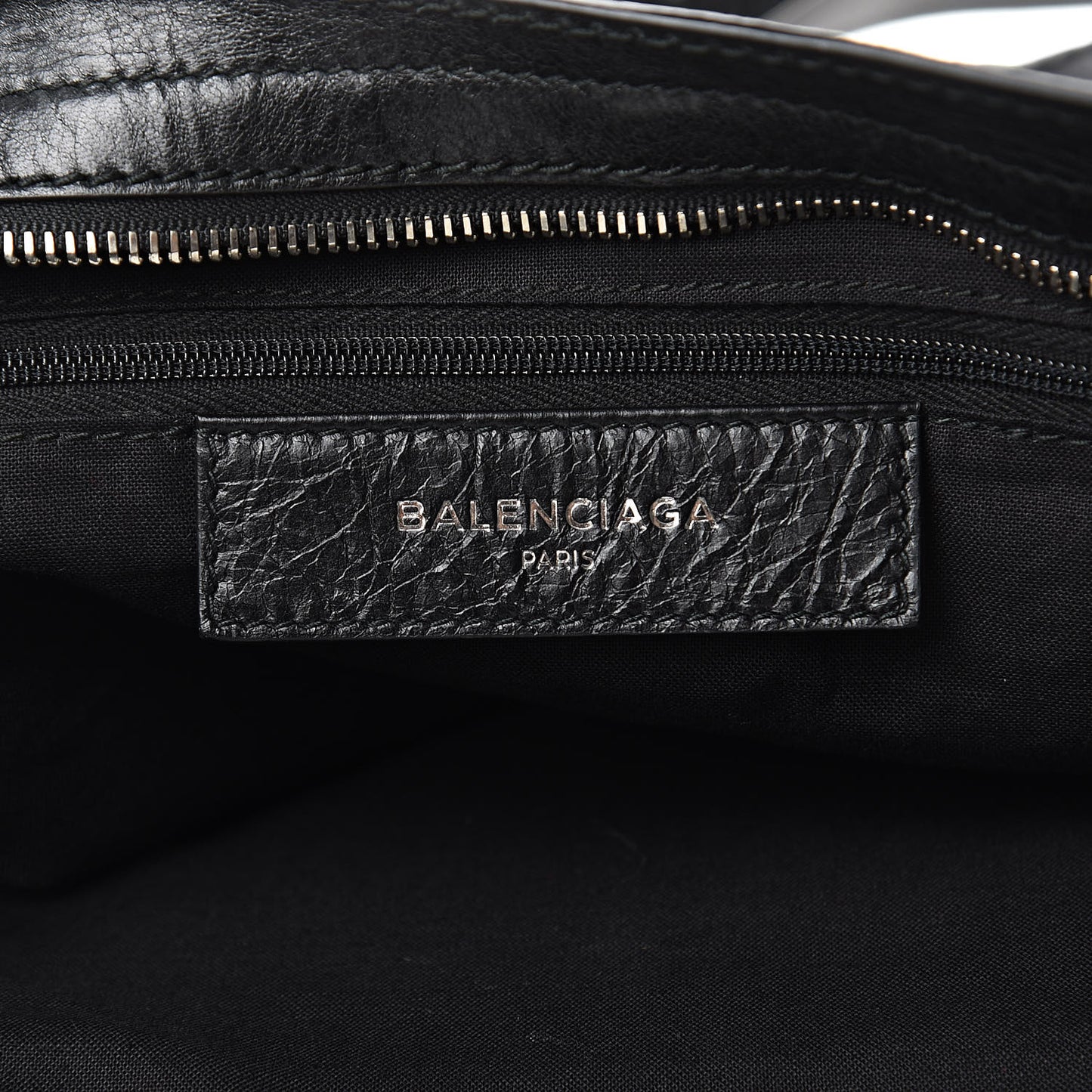 Agneau Giant 12 Silver Hardware City Black