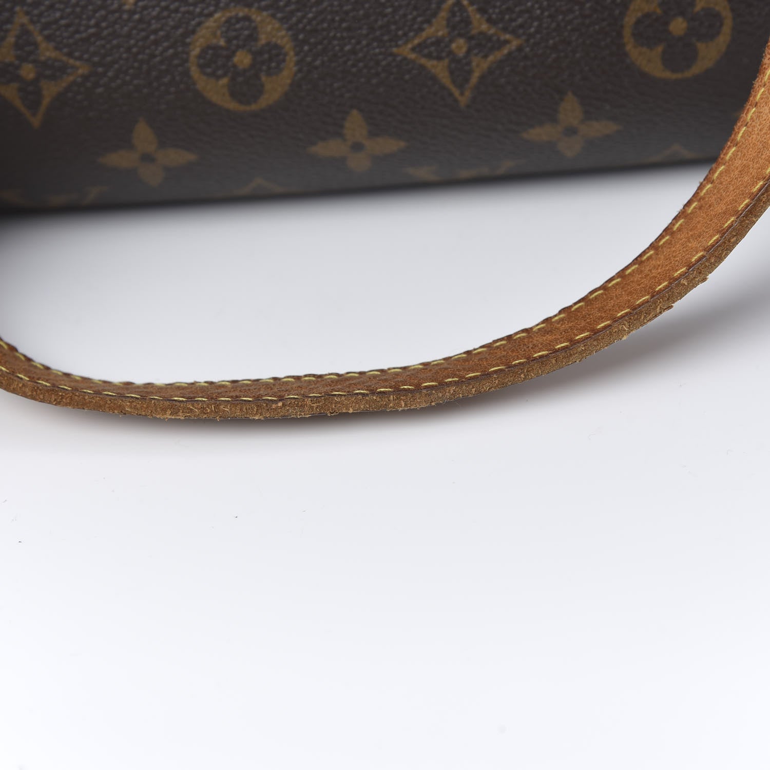 Louis Vuitton Monogram Batignolles Horizontal 21 of 21