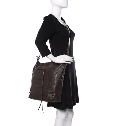 Balenciaga Agneau Cross Day Messenger Charbon 2 of 11