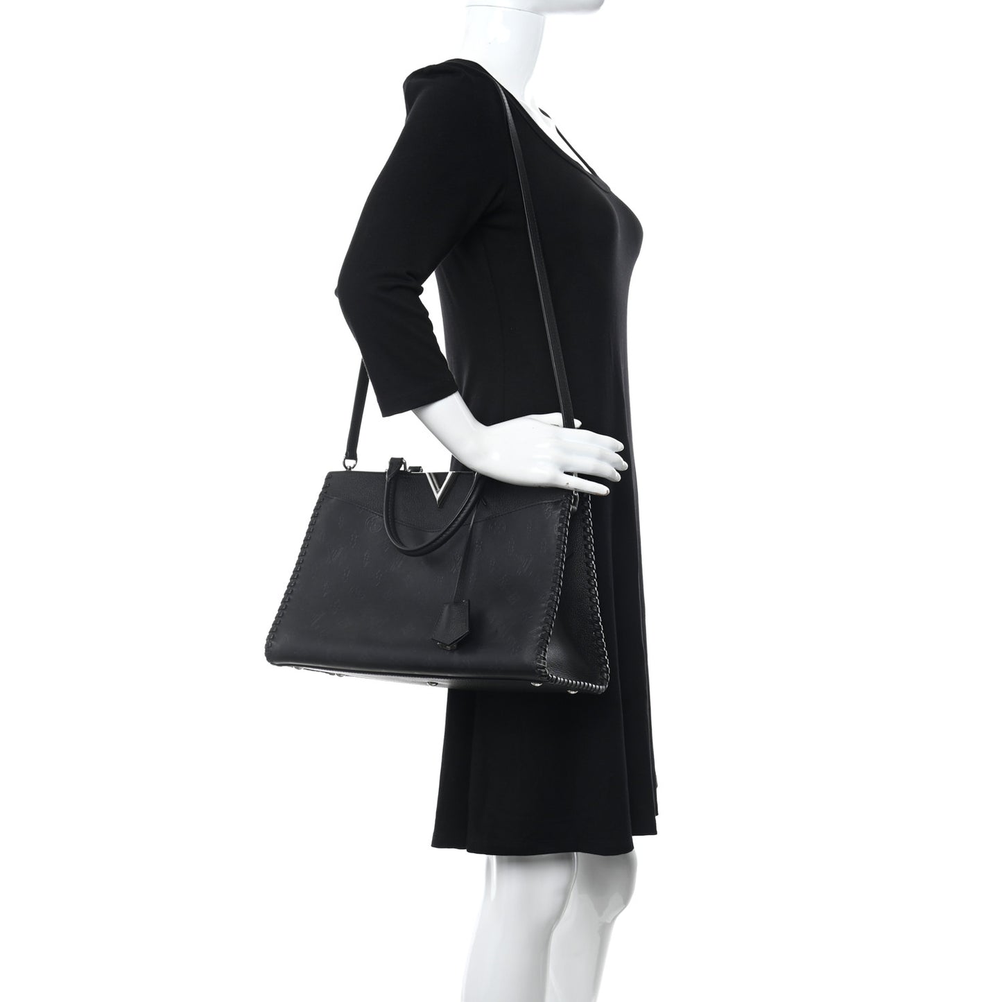 Monogram Cuir Plume Very Zipped Tote Black