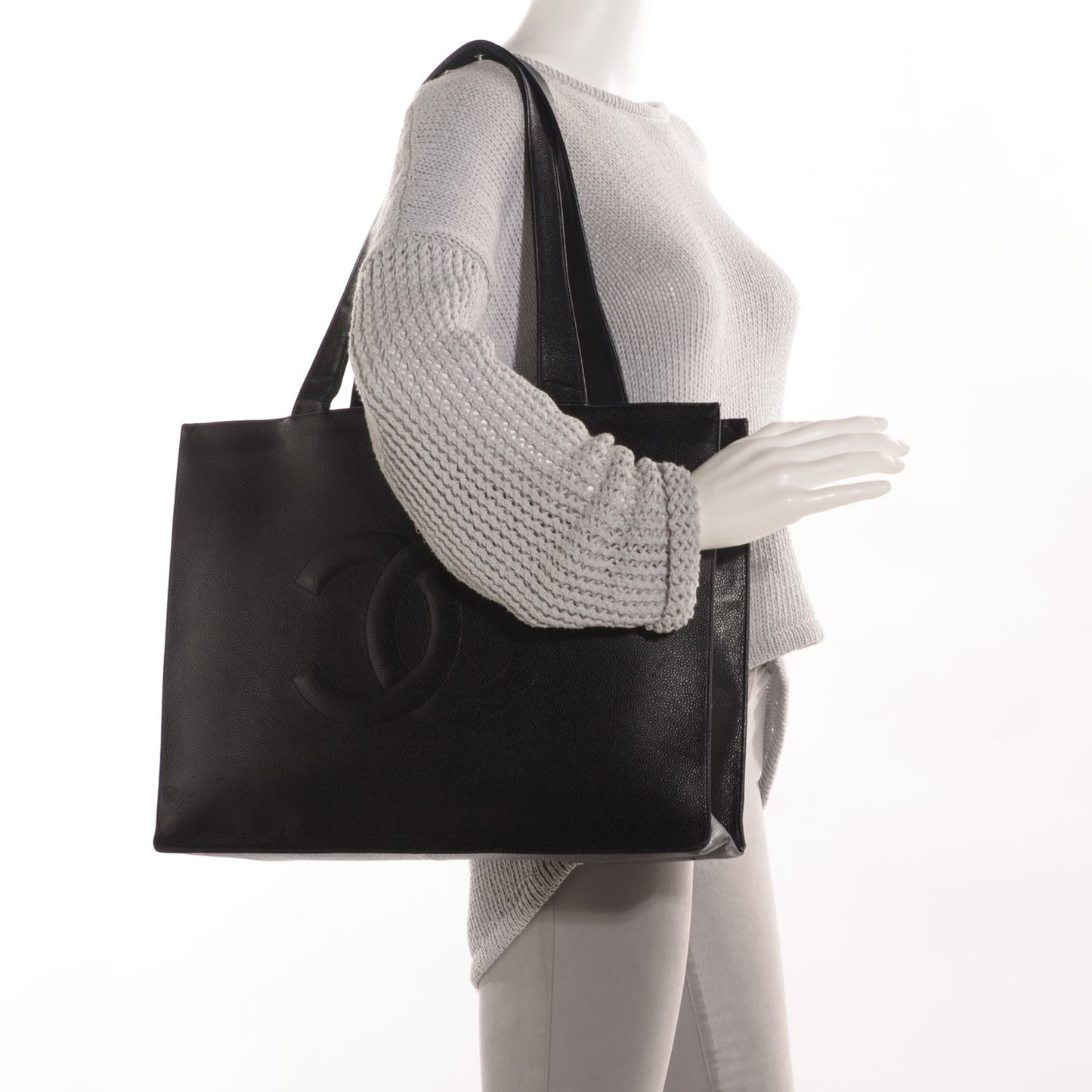 Caviar Large CC Shoulder Bag Black