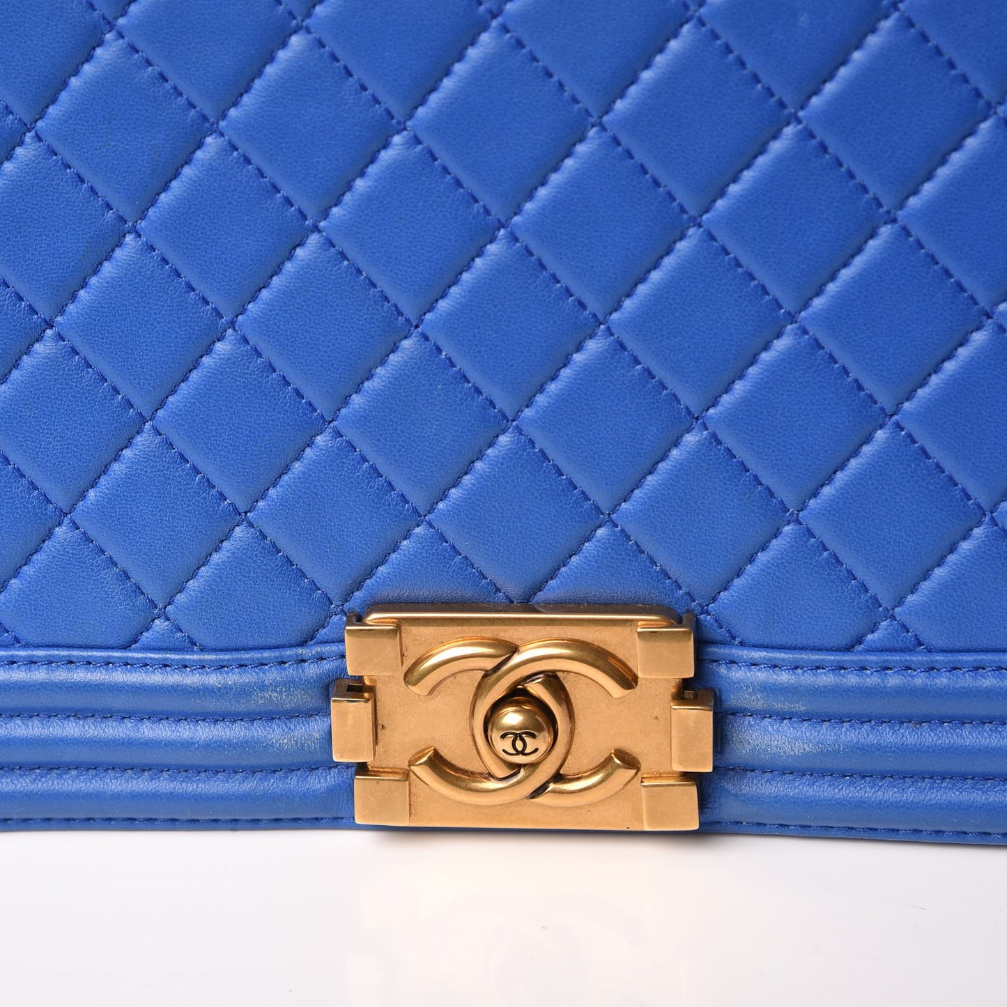 Lambskin Quilted New Medium Boy Flap Blue