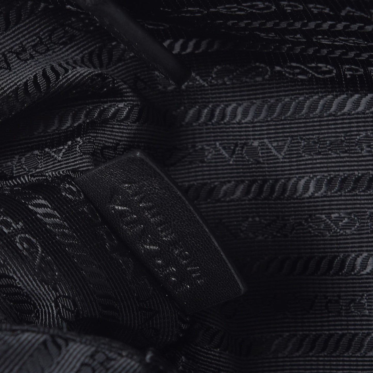 Tessuto Nylon Ruffle Bauletto Nero Black