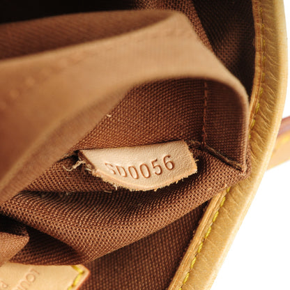 Louis Vuitton Monogram Batignolles 7 of 8