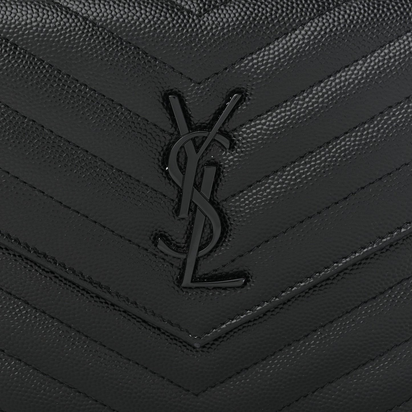 Grain De Poudre Matelasse Chevron Monogram Monochrome Envelope Chain Wallet Black