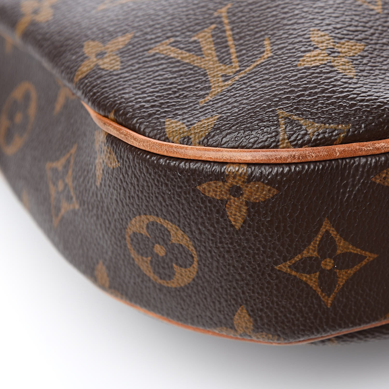 Louis Vuitton Monogram Odeon PM 13 of 16