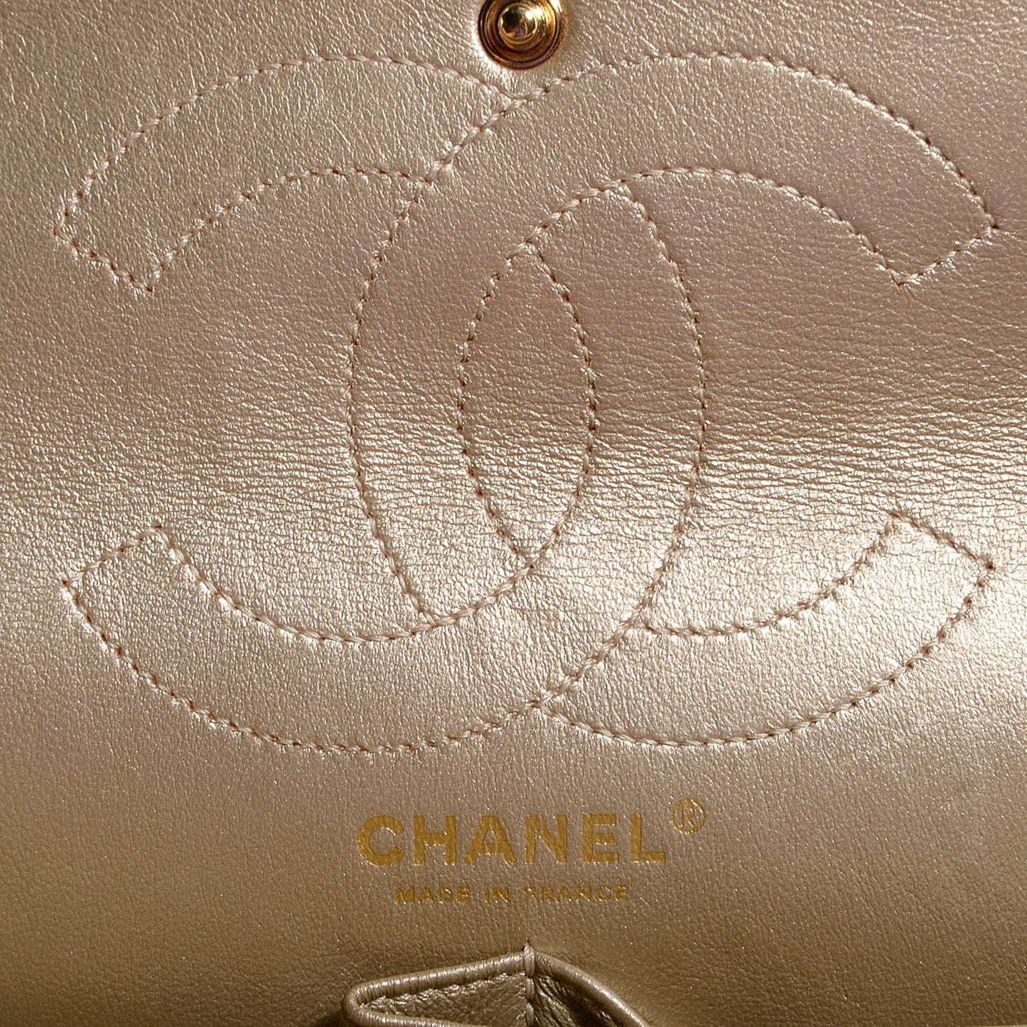 Aged Calfskin 2.55 Reissue 226 Flap Metallic Gold