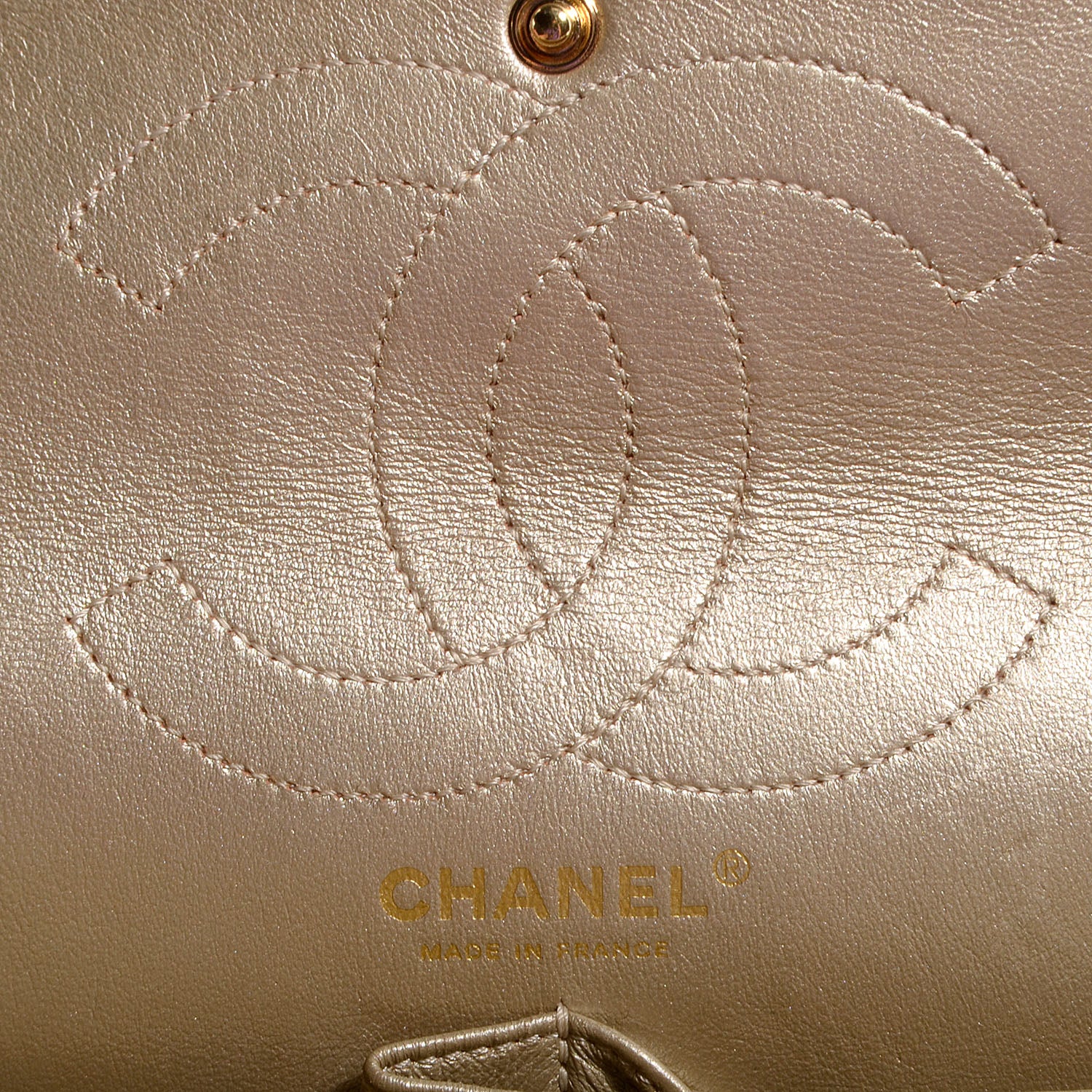 Chanel Aged Calfskin 2.55 Reissue 226 Flap Metallic Gold 7 of 11