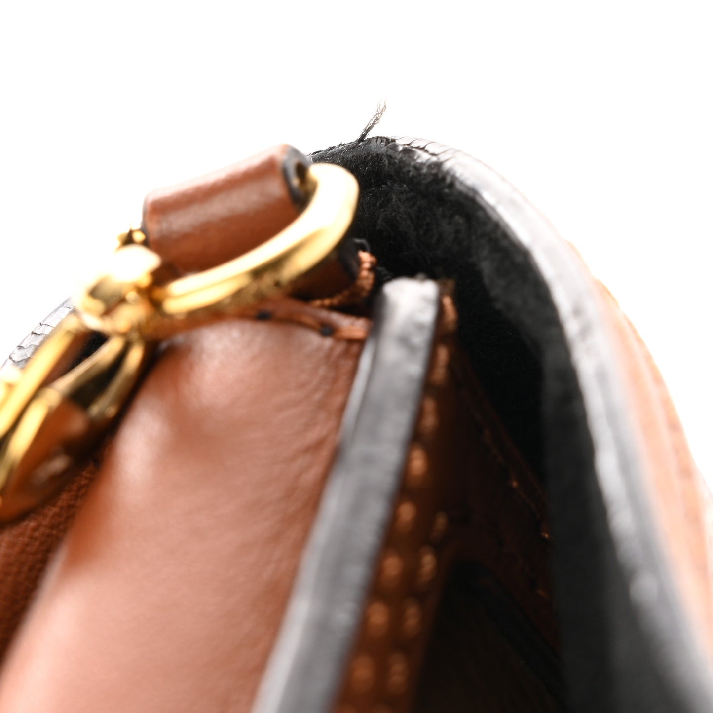 Reverse Monogram Dauphine Chain Wallet