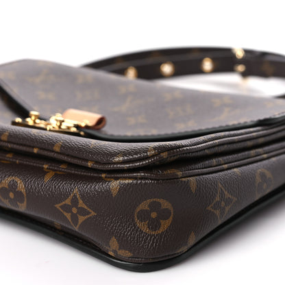 Louis Vuitton Monogram Pochette Metis 9 of 10