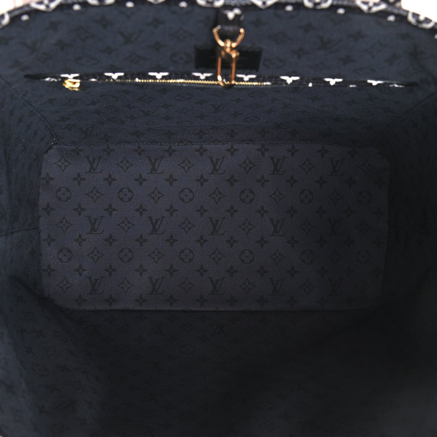 Monogram Giant Crafty Neverfull MM Creme Rouge Black
