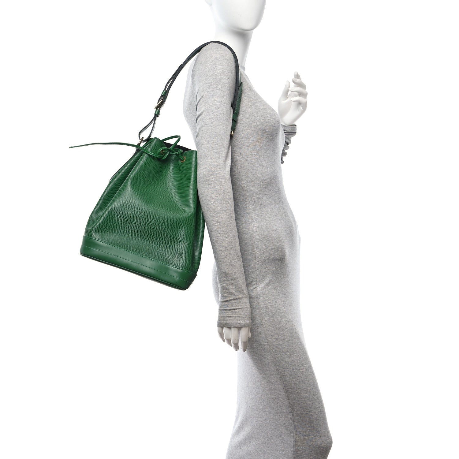 Louis Vuitton Epi Noe Borneo 2 of 13