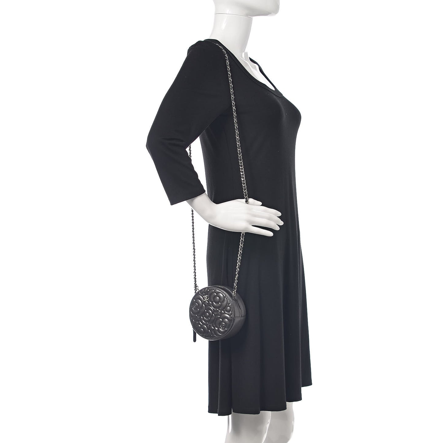 Goatskin Camellia Quilted Round Clutch With Chain Grey