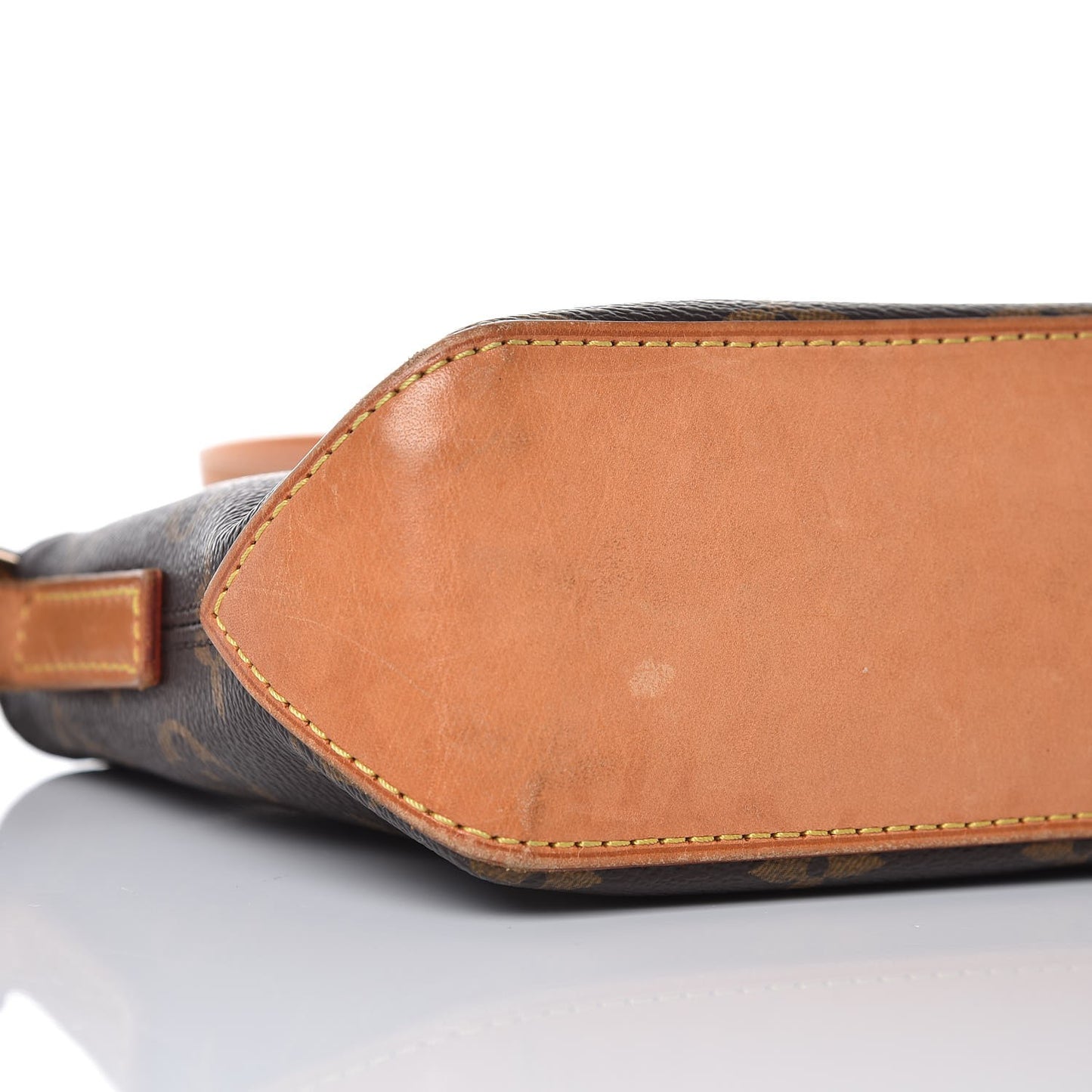 Monogram Trotteur