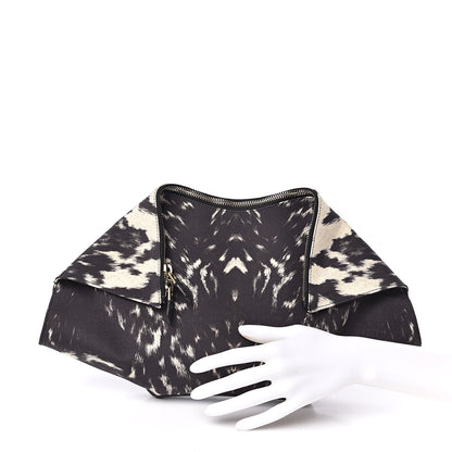 Alexander McQueen Silk Pony Print De Manta Clutch Black 2 of 7