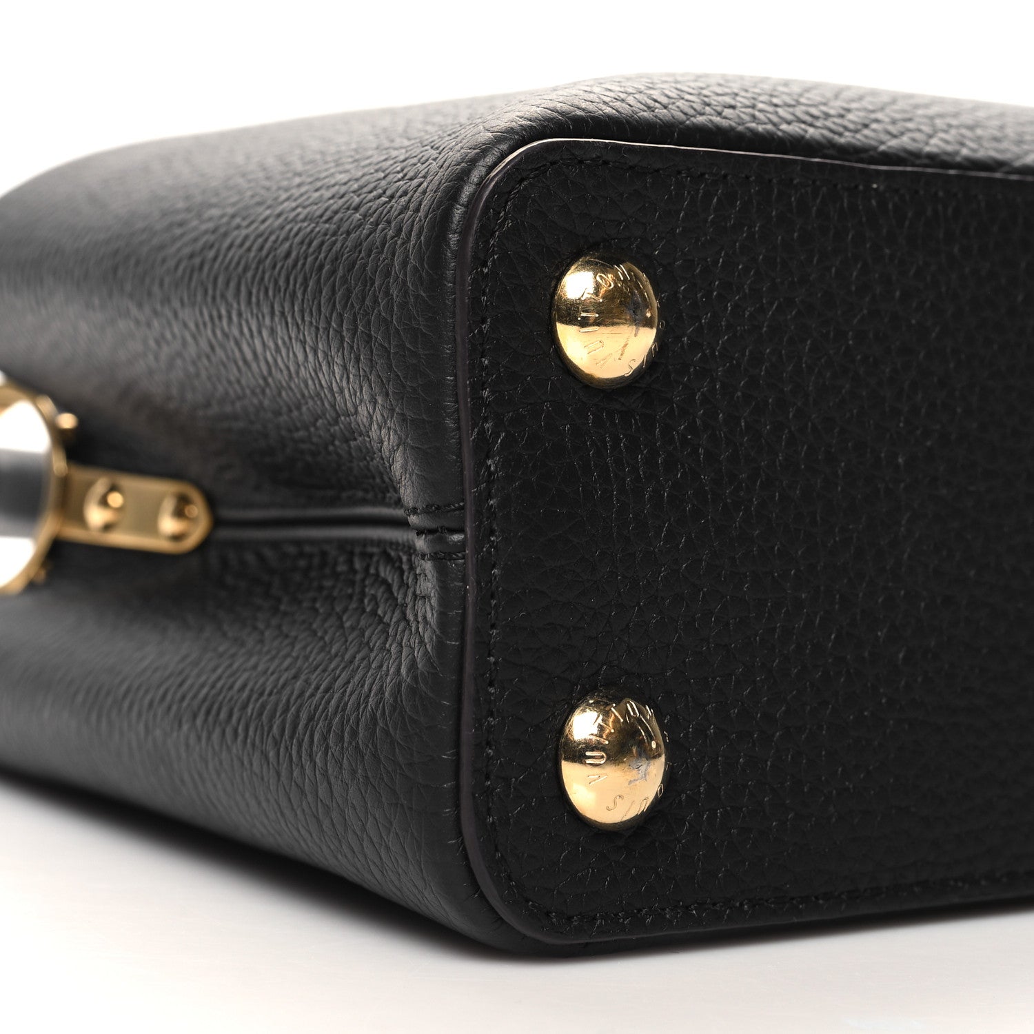 Louis Vuitton Taurillon Capucines BB Black 8 of 9