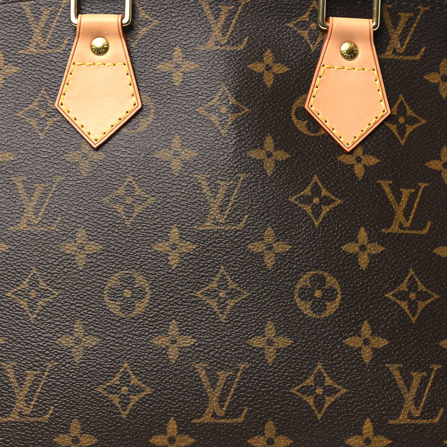 Monogram Alma MM