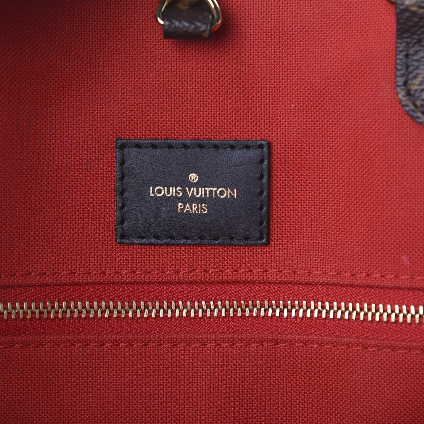 Reverse Monogram Giant Onthego MM