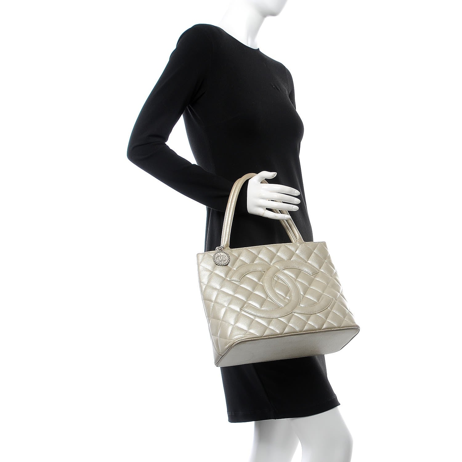 Chanel Caviar Quilted Medallion Tote Pearl 2 of 21