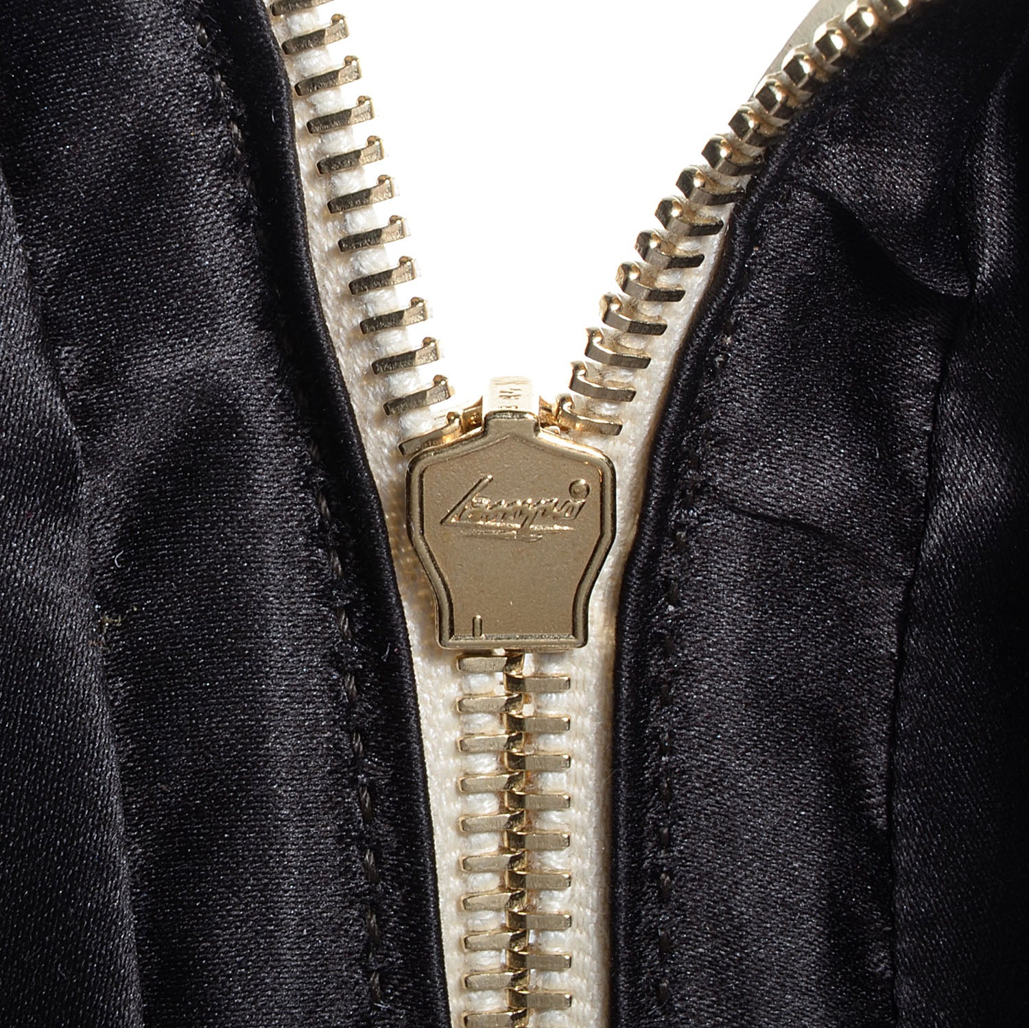 Saint Laurent Leather Oversized Muse Ivory 8 of 9