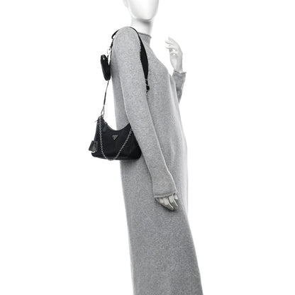 Prada Nylon Re-Edition 2005 Shoulder Bag Black 2 of 10