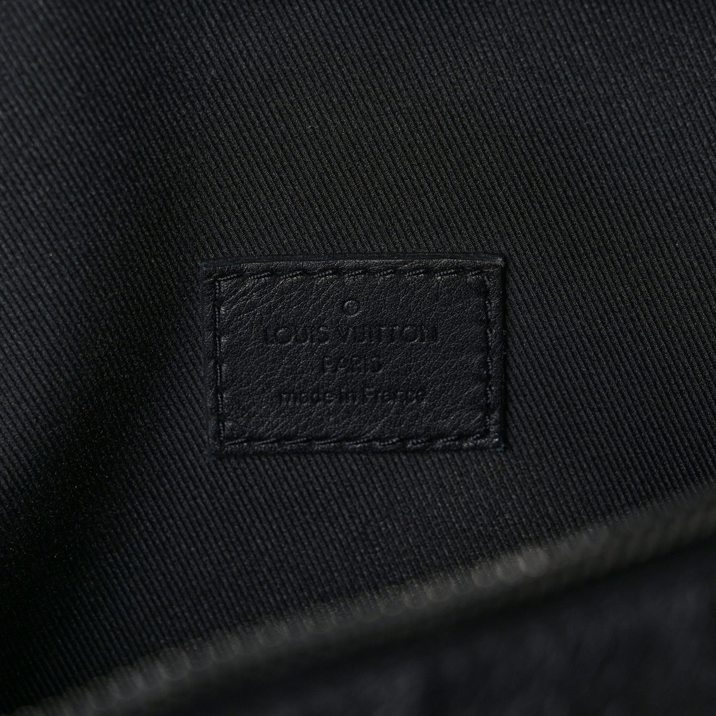 Calfskin Monogram Shadow Discovery Bumbag Black
