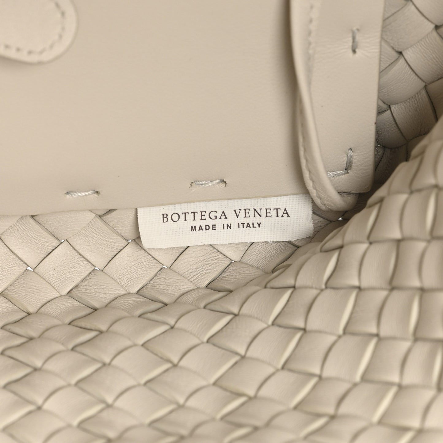 Nappa Intrecciato Beaded Medium Cabat Cream
