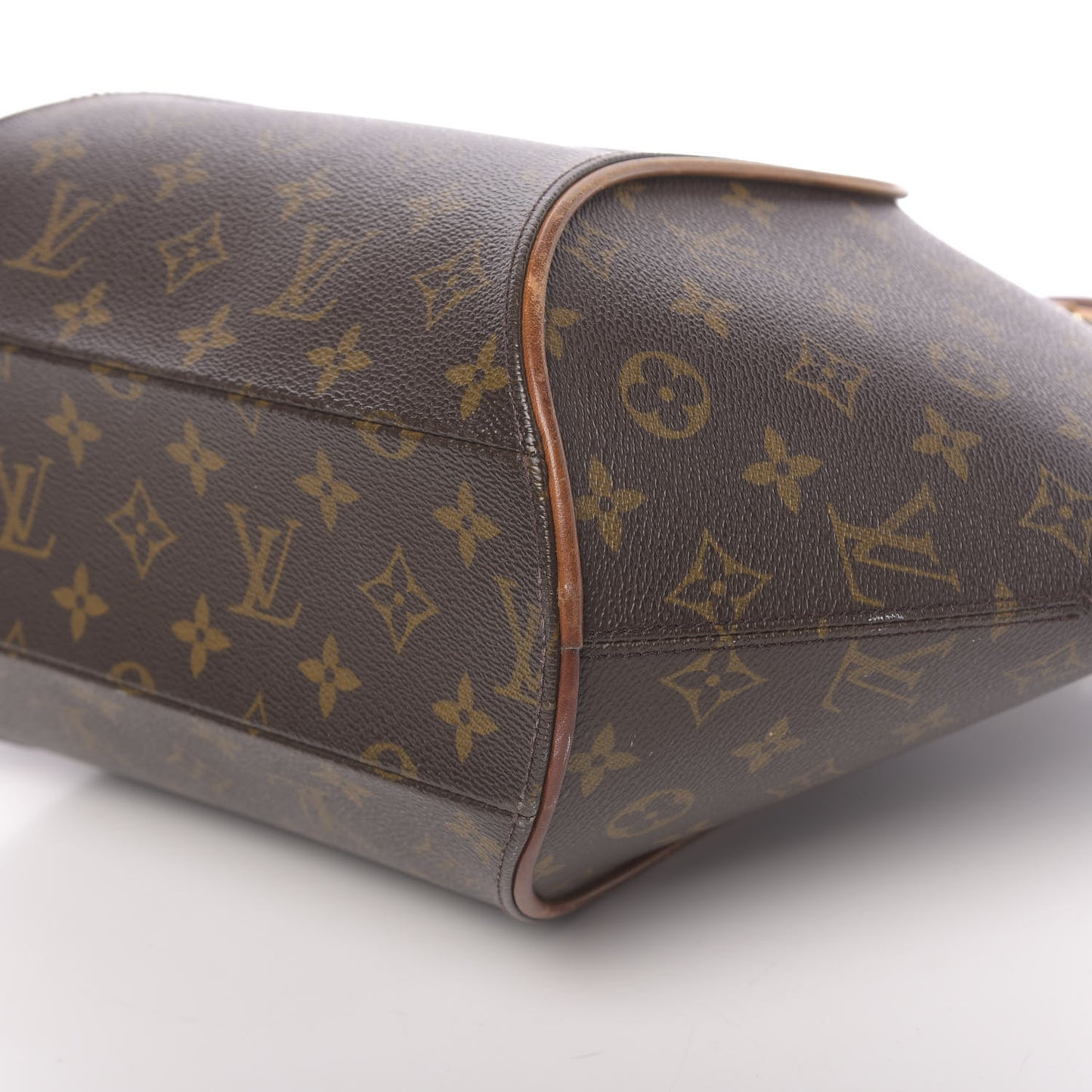Monogram Ellipse MM