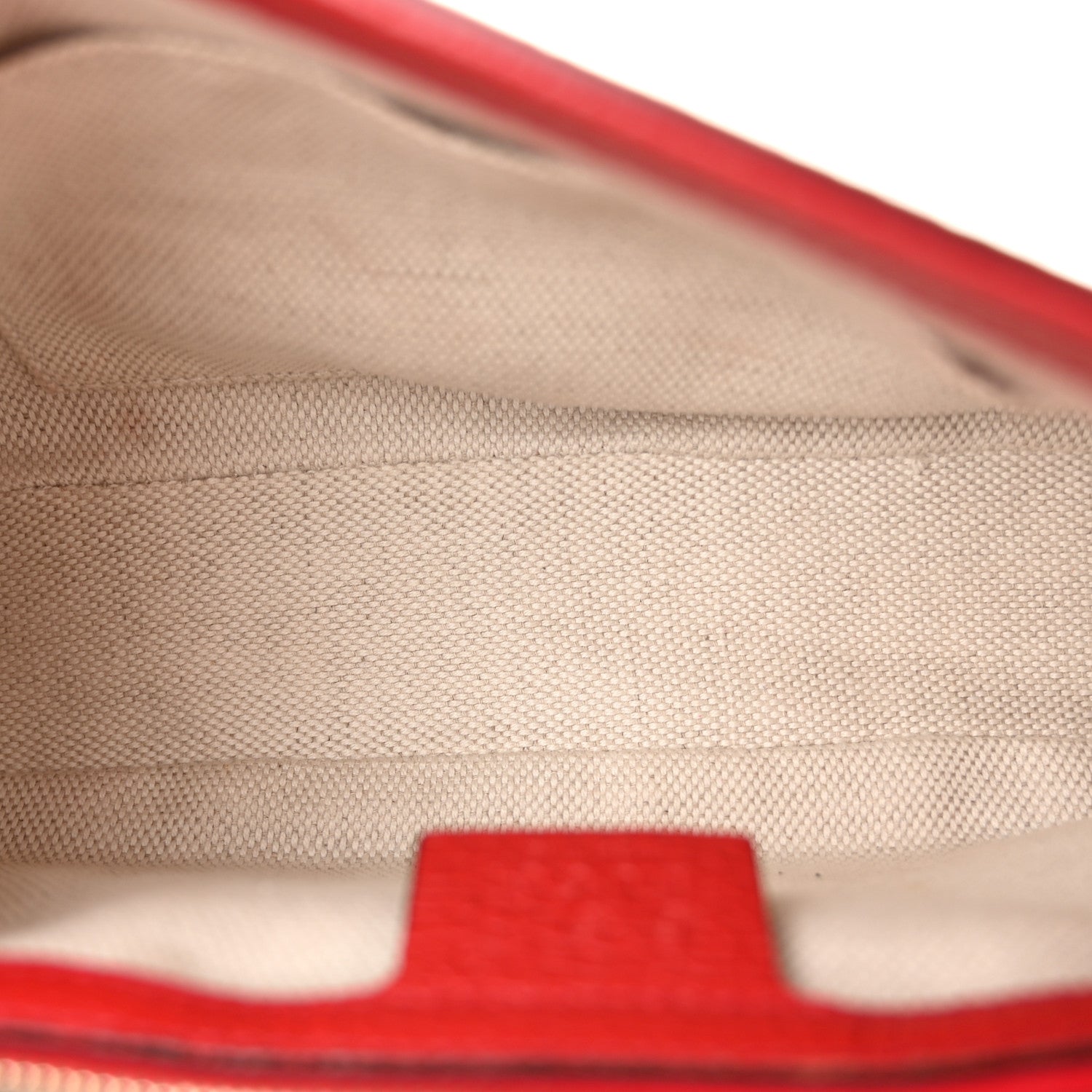 Gucci Pebbled Calfskin Medium Soho Flap Crossbody Vibrant Red 4 of 9