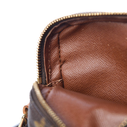 Louis Vuitton Monogram Danube 21 8 of 19
