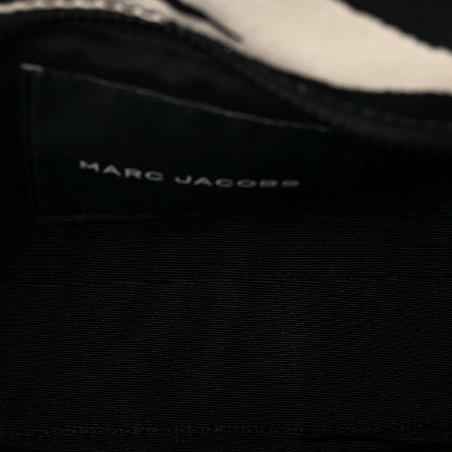 Marc Jacobs Cotton Canvas Zebra Tiger Print Medium The Traveler Tote Bag Black White 5 of 10