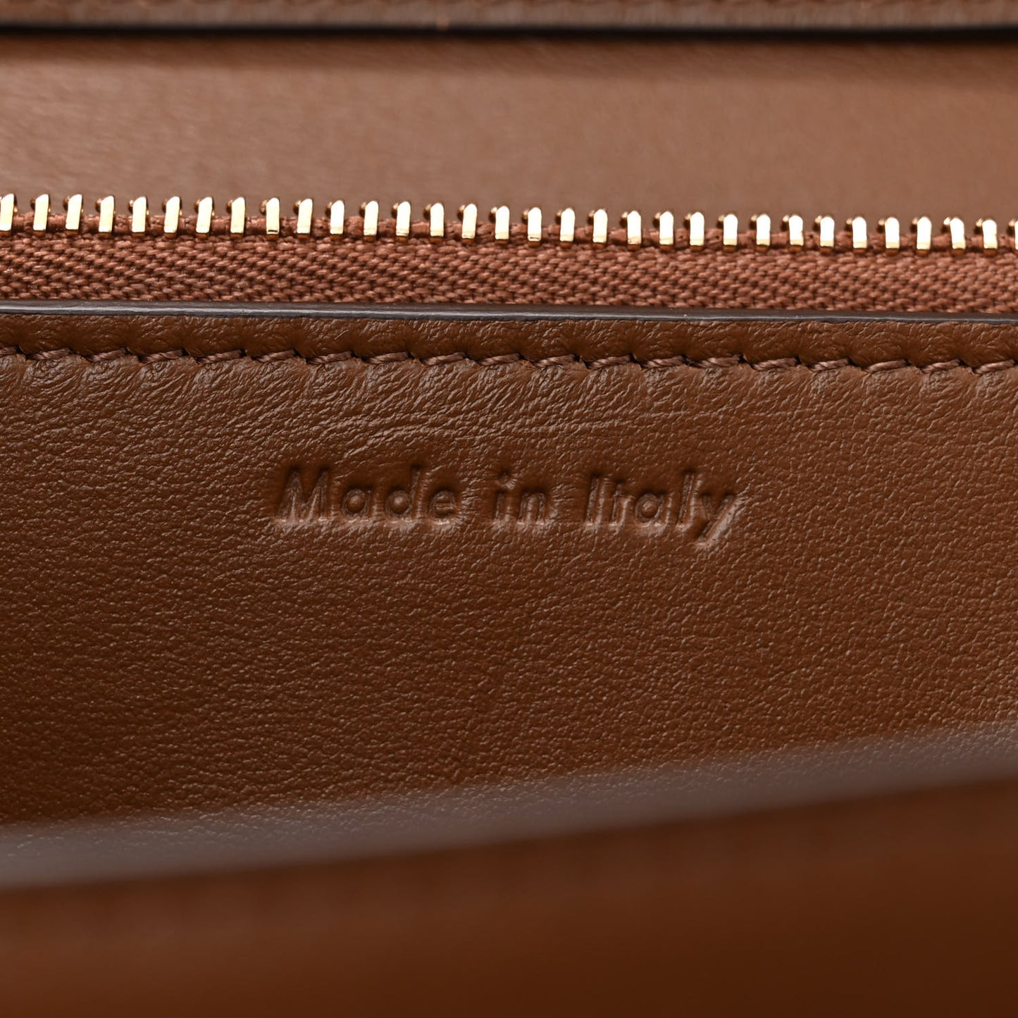 Box Calfskin Medium Classic Box Flap Bag Camel