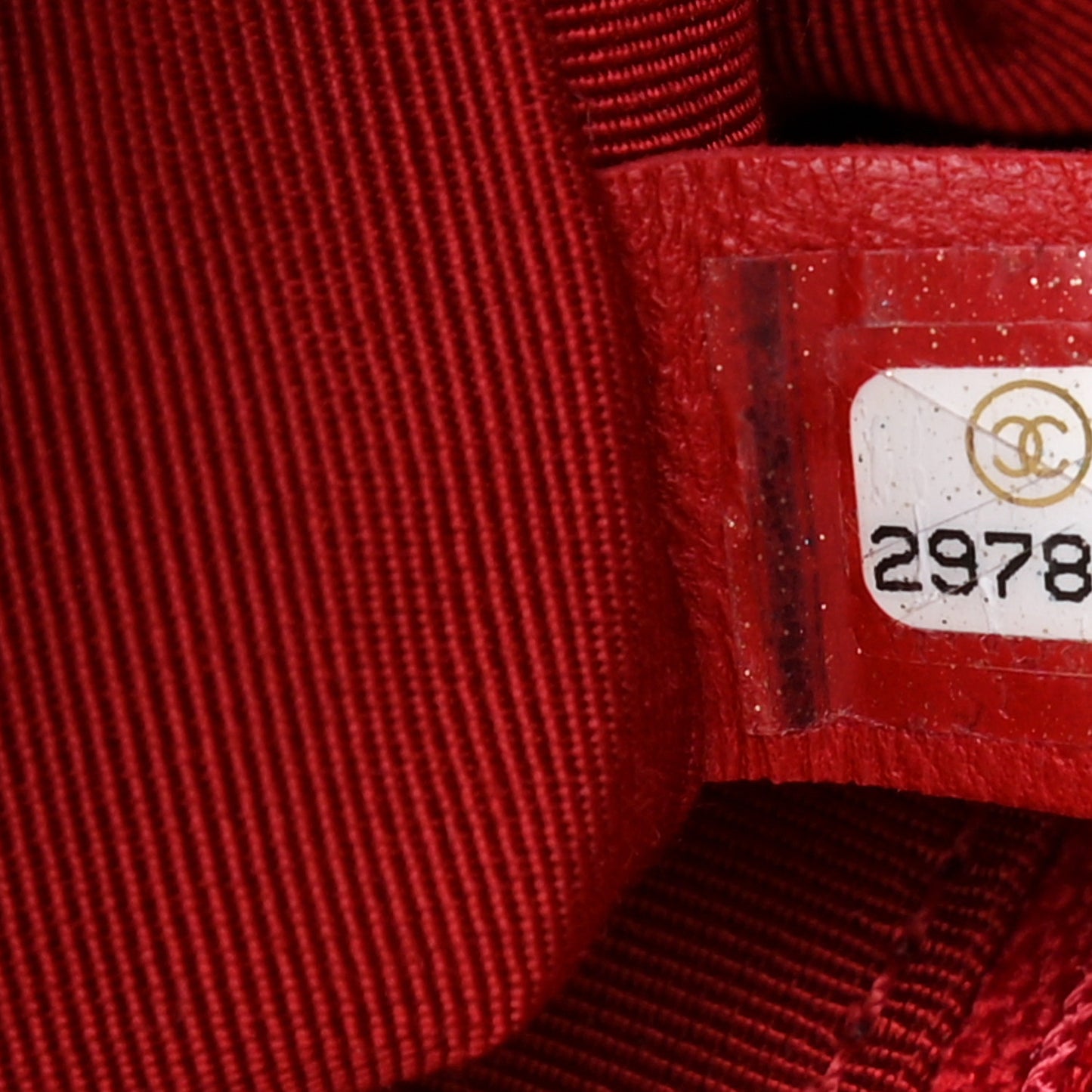 Crumpled Calfskin Medium Chain All Over Flap Red