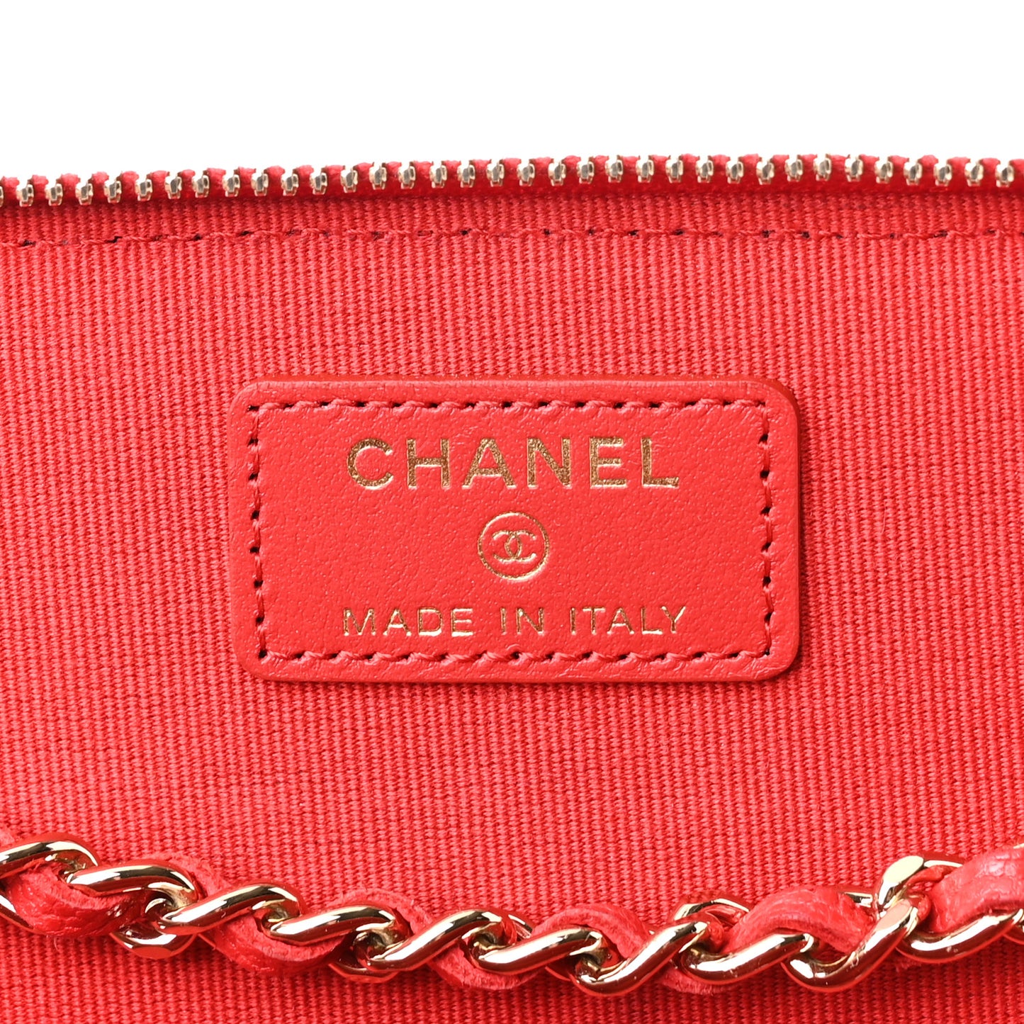 Caviar Quilted Small Vanity Case With Chain Red