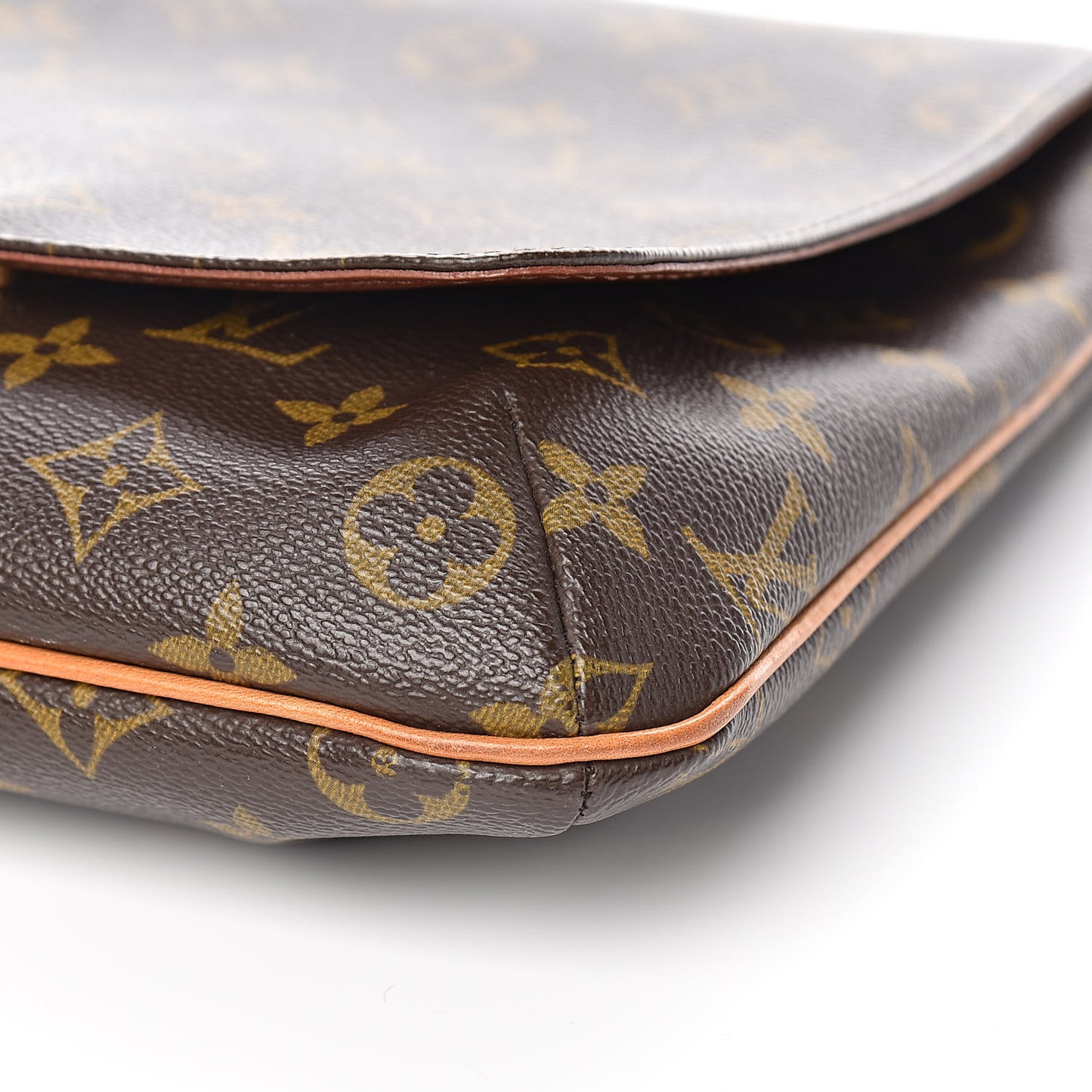 Monogram Musette Salsa