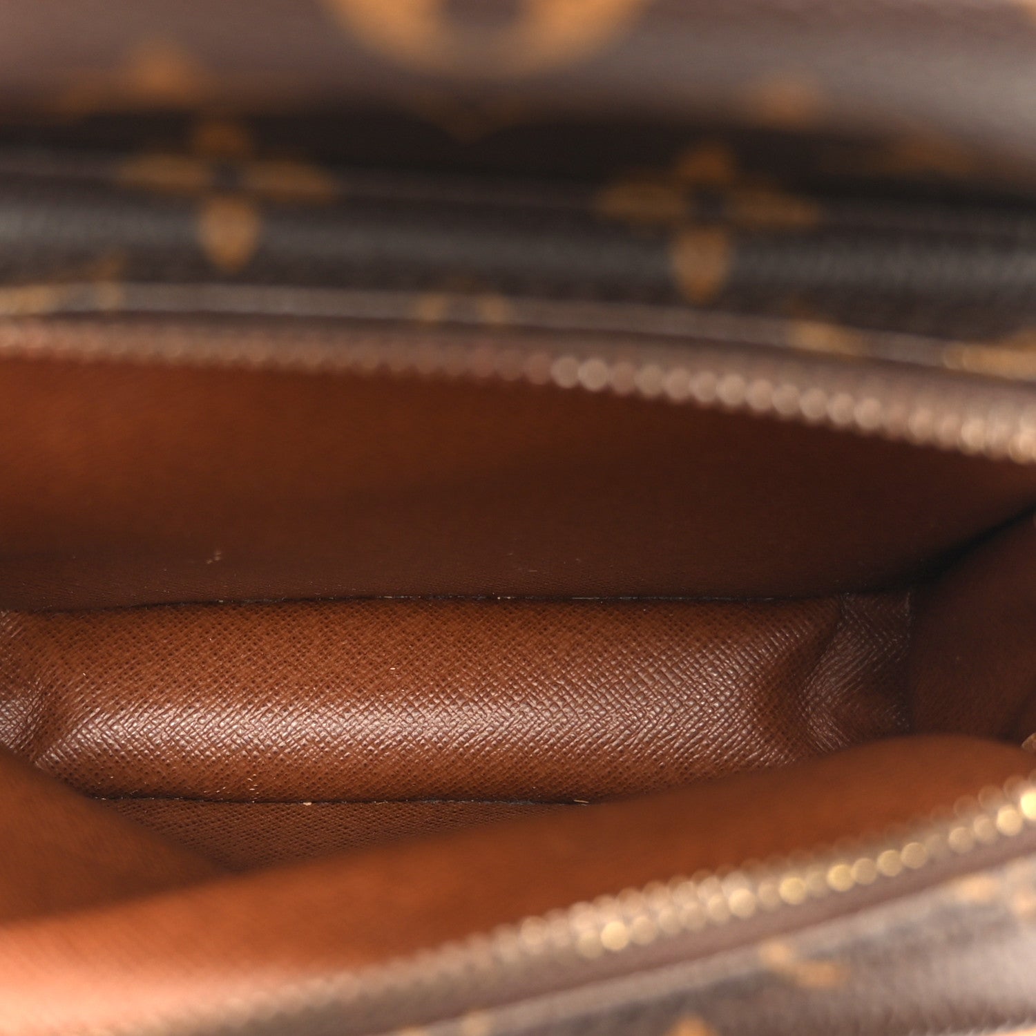 Louis Vuitton Monogram Amazone 6 of 11